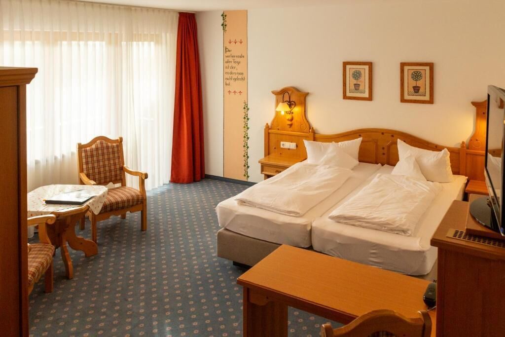 Comfort Double Room, Garden View | In-room safe, blackout curtains, free WiFi
