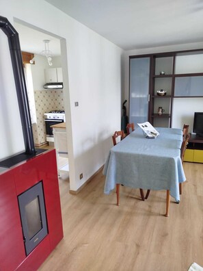 Nicht klassifiziertes Bild, 2 von 9, Schaltfläche