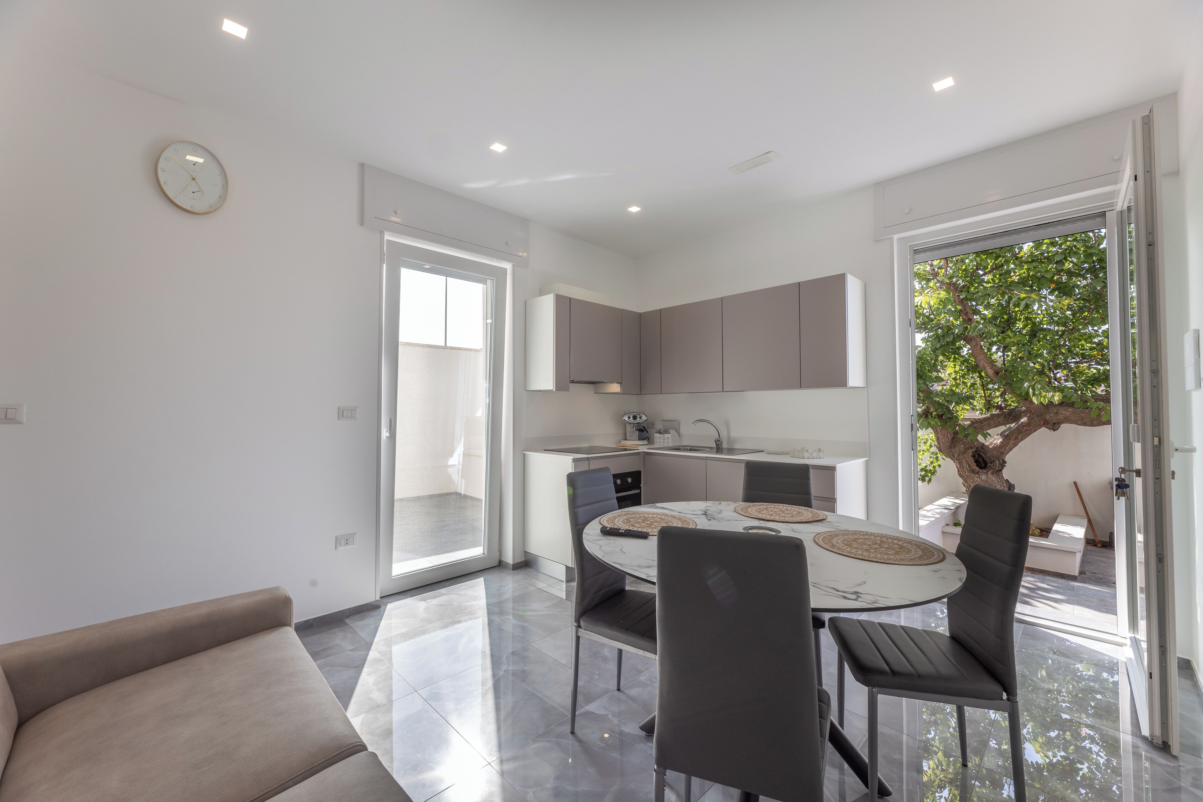 Apartment, Balcony | Interior