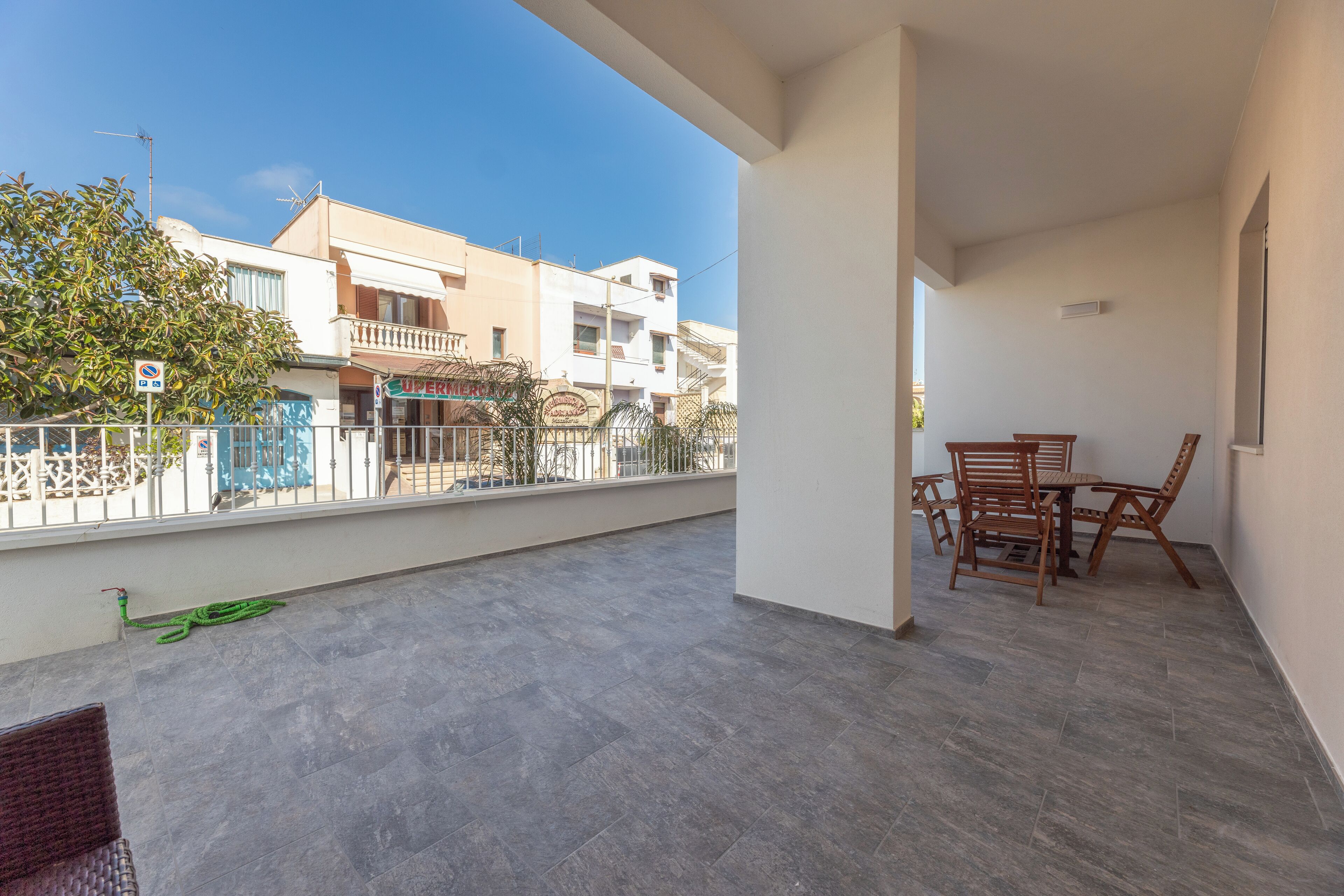 Apartment, Balkon, Turm | Zimmersafe, Bügeleisen/Bügelbrett