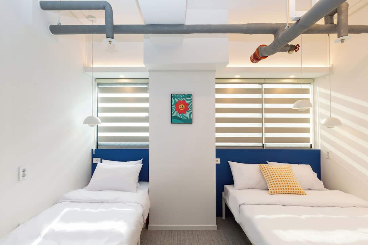 Triple Room | Soundproofing, WiFi (free)