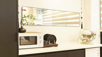 Deluxe Quadruple Room | Interior