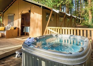 Luokittelematon kuva, 4 kautta 25, painike