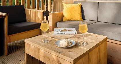 2 bedroom accommodation in Hayle