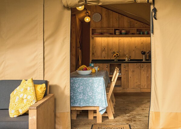 Interior - 2 bedroom accommodation in Hayle (Hayle)