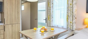 Superior 2 Bedroom sleeps 6 Pet Friendly