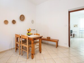 Apartment, 3 Bedrooms, Balcony, City View | Dining room - First-floor Apartment Just Steps From the sea (Alghero)