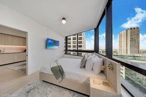 2 bedrooms, desk, iron/ironing board, WiFi - 225 DISTRICT LUXURY APARTMENT DOWNTOWN (MIAMI)