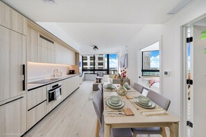 Fridge, microwave, oven, dishwasher - 225 DISTRICT LUXURY APARTMENT DOWNTOWN (MIAMI)