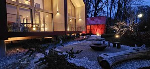 Luokittelematon kuva, 3 kautta 12, painike