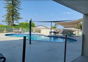 Imagen sin descripción, 2 de 13, botón