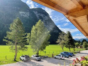 Uklassifisert bilde, 4 av 8, knapp