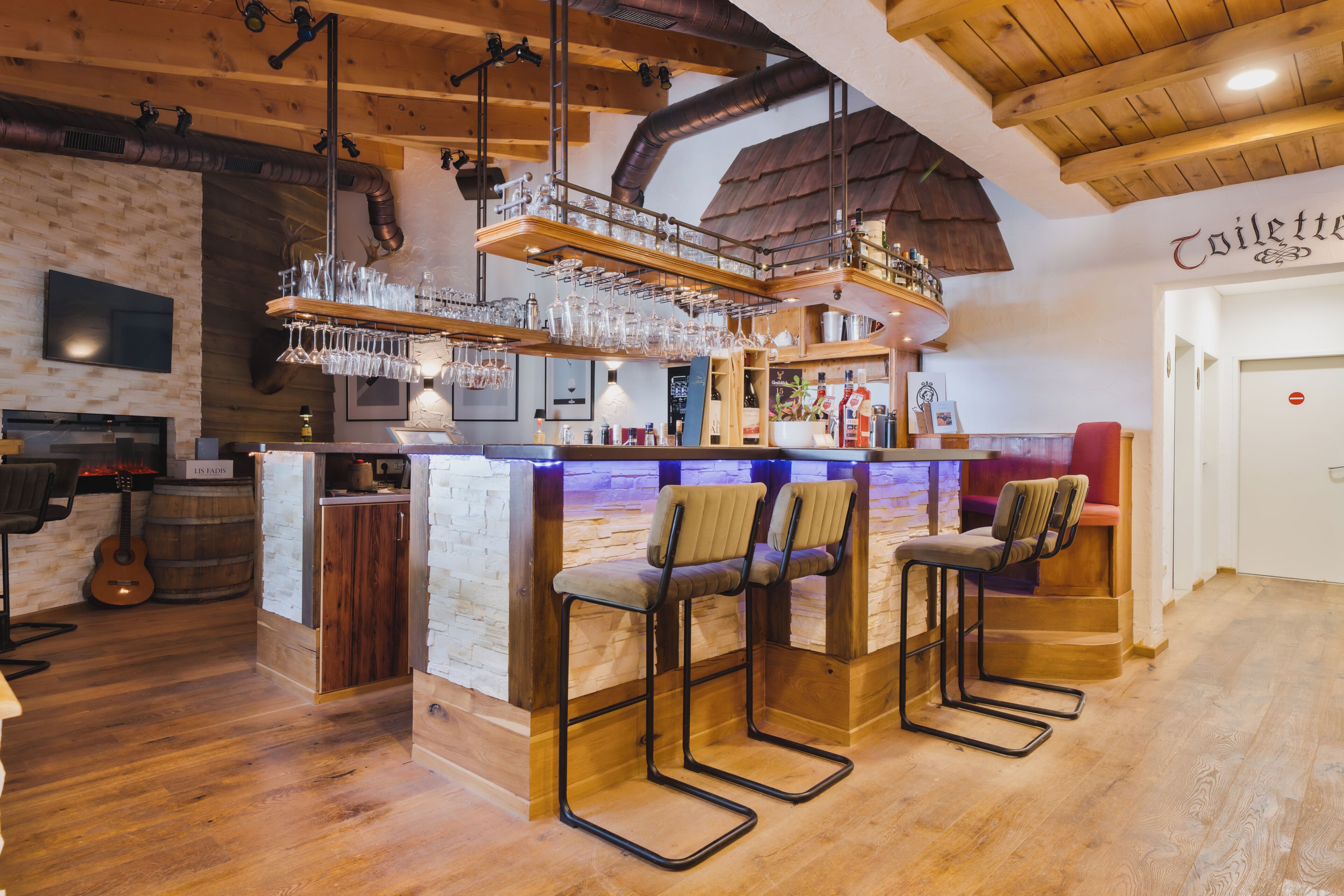 Bar (in der Unterkunft)