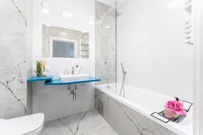 Bathroom - Malila Premium Apartments Tauron Lema 7 (Kraków)