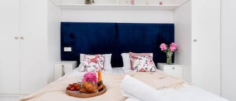 Blackout drapes, iron/ironing board, free WiFi