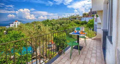 Sorrento Sea View Villa - 4BR, Panoramic Terraces & Private Parking