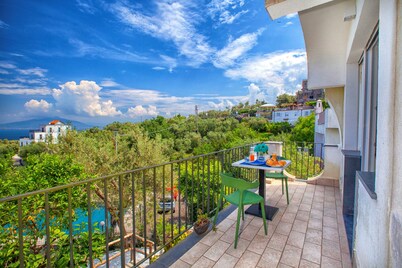 Sorrento Sea View Villa - 4BR, Panoramic Terraces & Private Parking