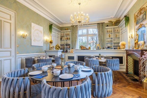 Dining - Appartement 6 personnes près Puy du Fou (La Gaubretière)