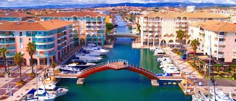 Marina