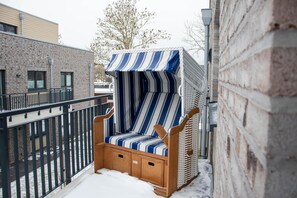 Property grounds - Küste33/8 - North Sea time on the dyke. Sauna. Beach chair. Balcony. (Tossens)