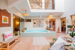 Niet-geclassificeerde afbeelding, 4 van 127, knop