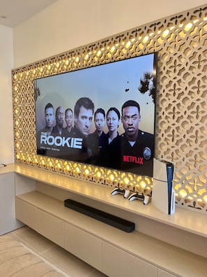 Unclassified image, 5 of 9, button - Farhana Home Next to Ferry & Forodhani (Zanzibar)