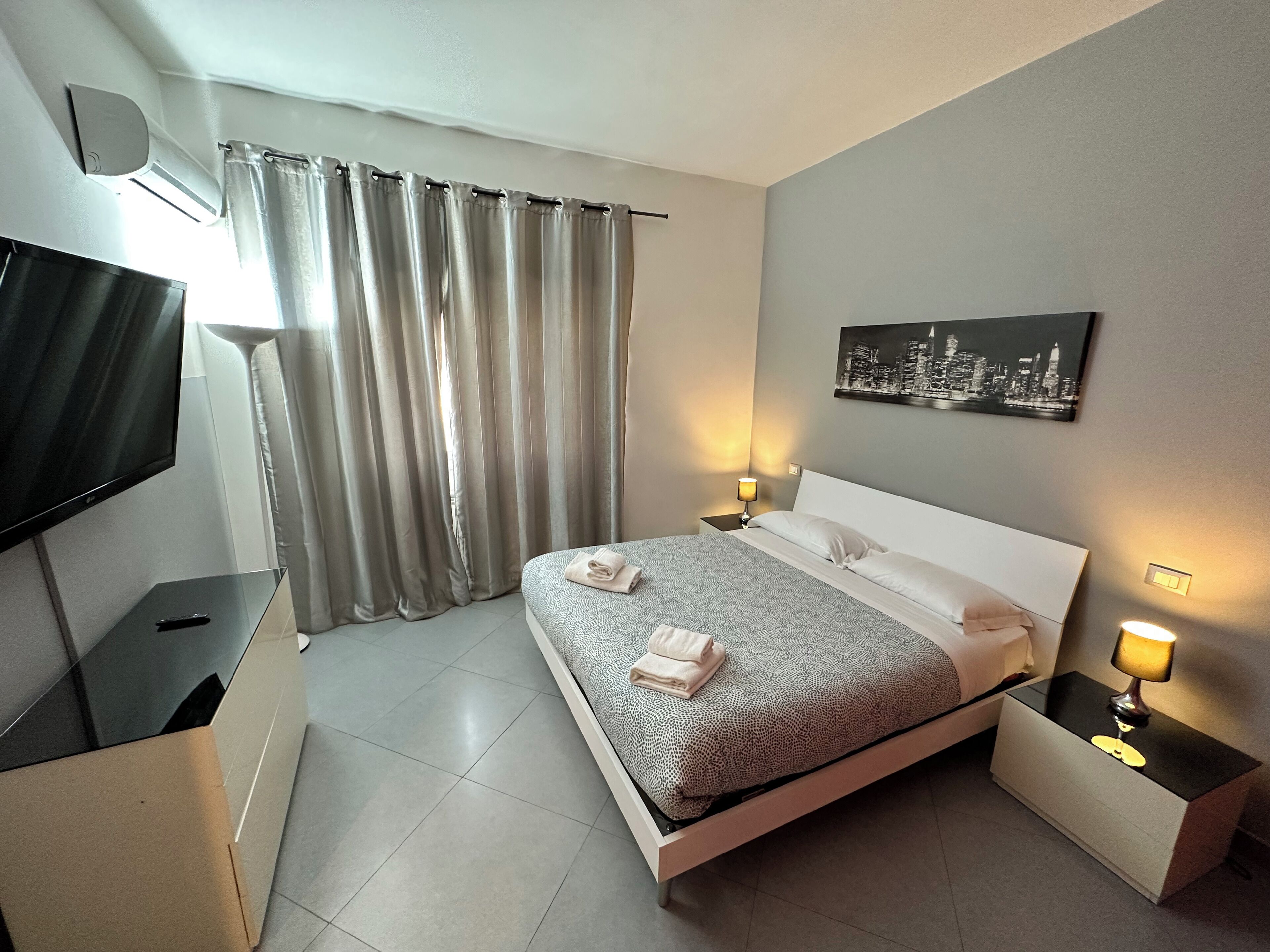 2 dormitorios, tabla de planchar con plancha, wifi y ropa de cama