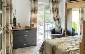 5 makuuhuonetta, ilmainen Wi-Fi