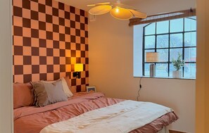 2 bedrooms, free WiFi