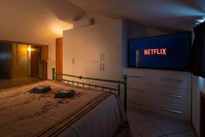 4 Schlafzimmer, Bügeleisen/Bügelbrett, WLAN, Bettwäsche