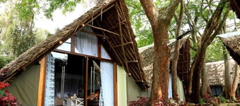 The Giraffe Cottages Restaurant and Bar