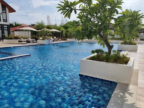AJB Suite Mactan Cebu (2km Mactan City Centre/8km to Mactan Airport