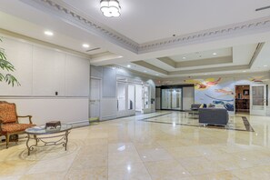 Interior - Balcony + Community Perks: Modern Atlanta Condo! (Atlanta)