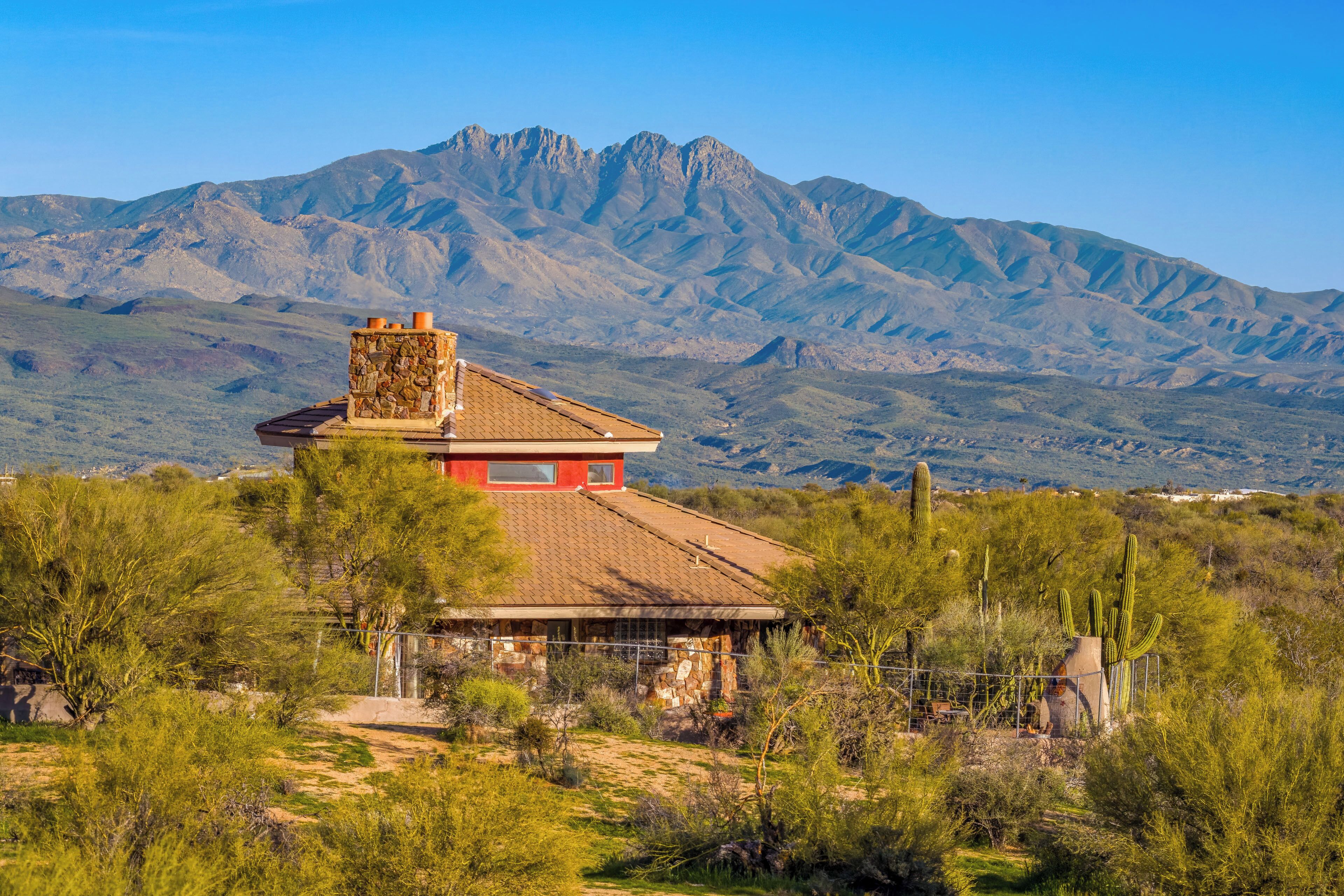 House (3 Bedrooms) | Front of property