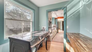 Hus (2 Bedrooms) | Interiør