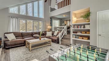 House (3 Bedrooms) | Front of property