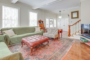 Interior - Mtn-view Rupert Village Home on Private Acreage (Rupert)