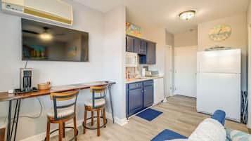 Apartment (0 Bedroom) | Front of property