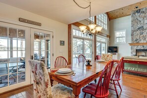 House (3 Bedrooms) | Interior - Beach & Mtn Views! Lakefront Moultonborough Home (Moultonborough)
