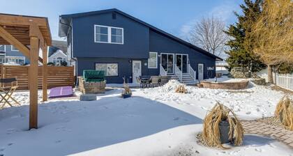 Canal-front Backyard Oasis! Jersey Shore Retreat