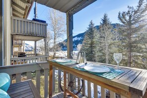 Front of property - Prime Location in Town! Family Condo in Ketchum (Ketchum)