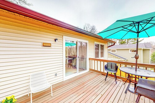 3 Mi to IU! Family-friendly Bloomington Home