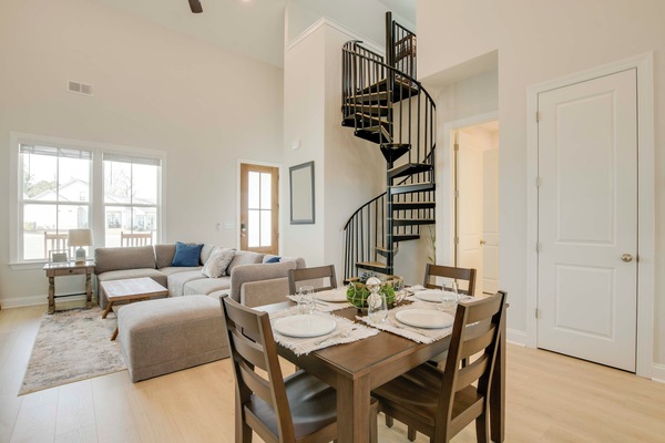 House (3 Bedrooms) | Interior