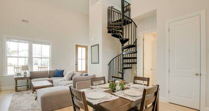 Steps to Marina! Lake Greenwood Home w/ Patios