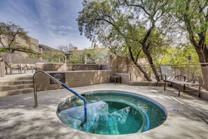 Interior - 3 Mi to Sabino Canyon! Snowbird Escape w/ Pool (Tucson)