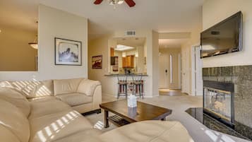 Apartment (3 Bedrooms) | Front of property