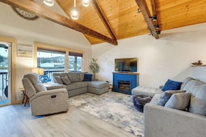 House (2 Bedrooms) | Interior