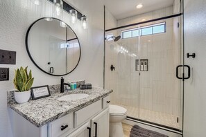 Talo (2 Bedrooms) | Sisätilat