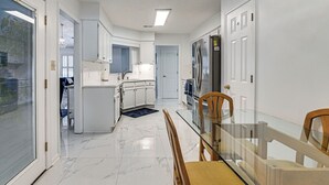 บ้านพัก (5 Bedrooms) | ภายใน