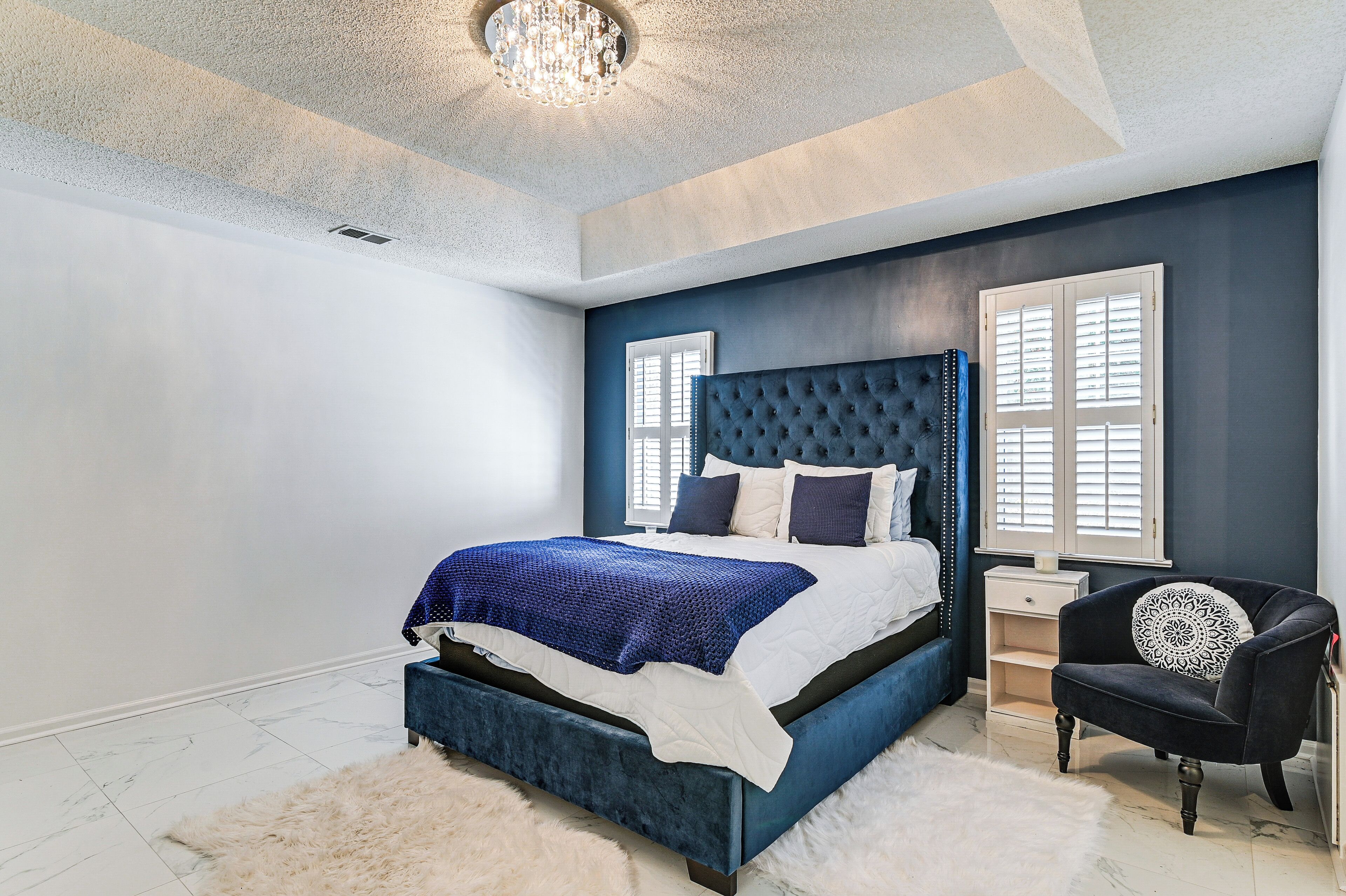 House (5 Bedrooms) | Interior